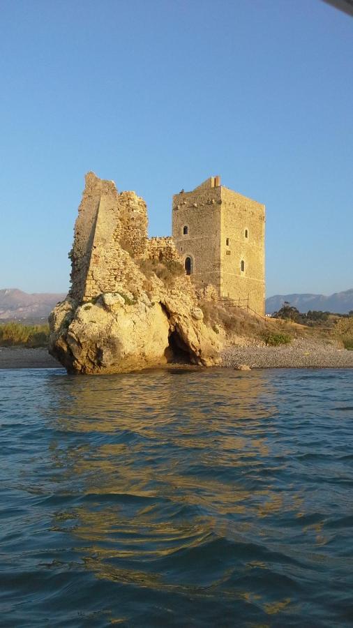 Rigoletto Villa Campofelice Di Roccella Dış mekan fotoğraf